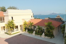 Villas Del Palmar Manzanillo
