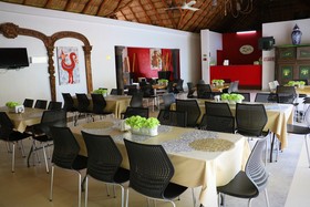 Zar Manzanillo
