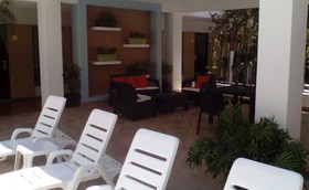 Azteca Inn