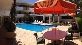 Azteca Inn