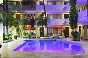 Azteca Inn