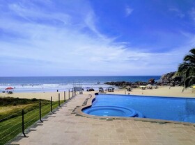 Brujas Tower Beach Resort