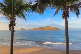 Courtyard by Marriott Mazatlan Beach Resort