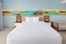 Courtyard by Marriott Mazatlan Beach Resort
