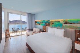 Courtyard by Marriott Mazatlan Beach Resort
