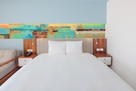 Courtyard by Marriott Mazatlan Beach Resort