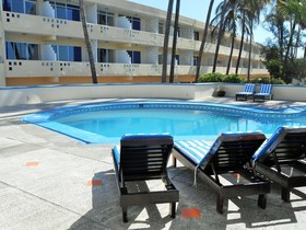 Hotel Las Jacarandas
