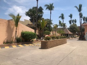 Hotel Oasis