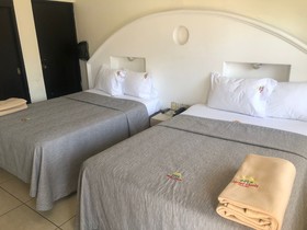 Hotel Oasis