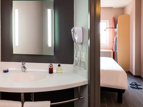 ibis Mazatlán Marina Hotel
