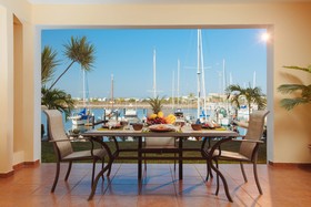 Isla Mazatlan Golden Resort