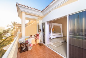 Isla Mazatlan Golden Resort