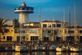 Isla Mazatlan Golden Resort