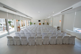 Las Flores Beach Resort