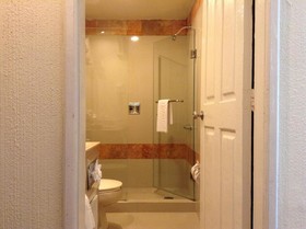 Luna Palace Hotel & Suites
