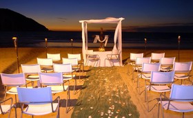 Luna Palace Hotel & Suites