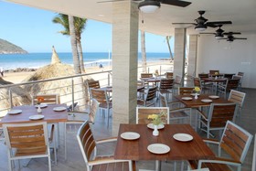 Oceano Palace Beach Hotel