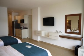 Pacific Palace Beach Tower Hotel