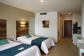 Pacific Palace Beach Tower Hotel