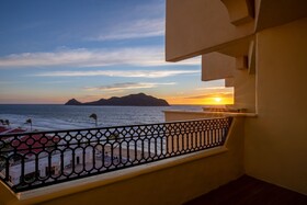 Royal Villas Resort