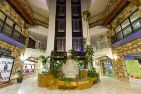 Royal Villas Resort