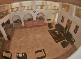Solamar Inn
