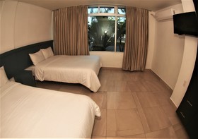 Solamar Inn