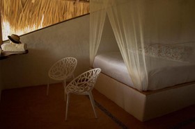 Las Almas Petit Hotel