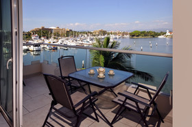 Marina Banderas Suites Hotel
