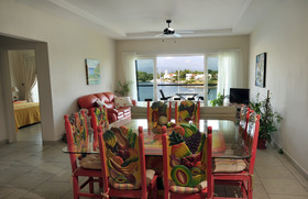 Marina Banderas Suites Hotel