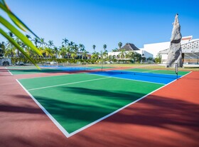 Marival Emotions Resort All-Inclusive