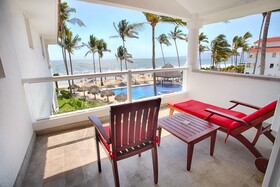 Marival Emotions Resort All-Inclusive