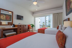 Marival Emotions Resort All-Inclusive
