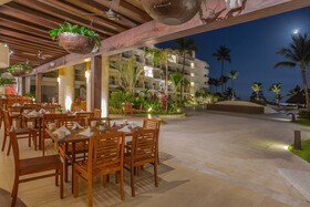 Marival Emotions Resort All-Inclusive