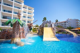 Marival Emotions Resort All-Inclusive