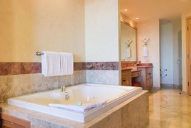 Villa La Estancia Residences Riviera Nayarit