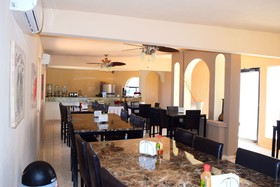 Best Western Laos Mar Hotel & Suites