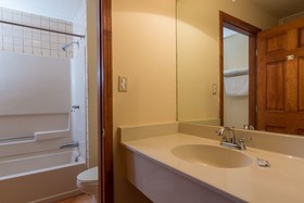 Best Western Laos Mar Hotel & Suites