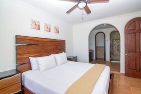 Hotel Casa Blanca Golf Villas