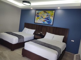 Sand Mar Hotel