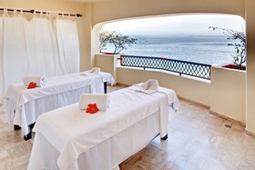 Barceló Puerto Vallarta