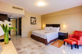 Barceló Puerto Vallarta