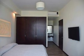 Blaze Hotel & Suite