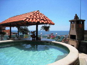 Casa Anita y Corona del Mar