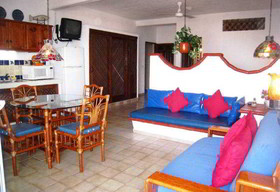 Casa Anita y Corona del Mar