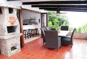 Casa Anita y Corona del Mar