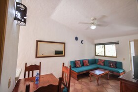 Casa Iguana