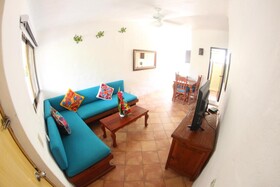 Casa Iguana