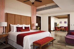 Dreams Vallarta Bay Resort & Spa