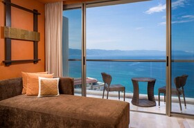 Dreams Vallarta Bay Resort & Spa